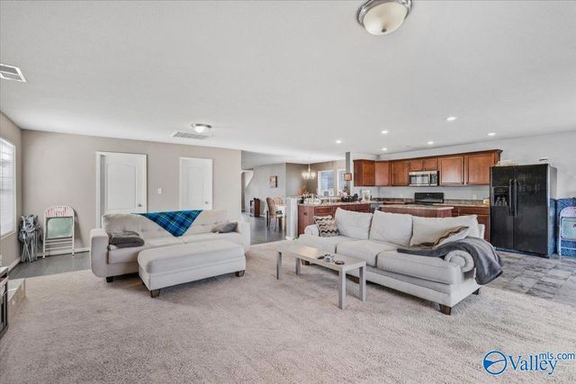 129 Brooklawn Drive, Harvest, AL 35749