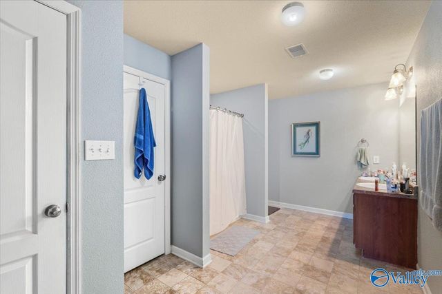 129 Brooklawn Drive, Harvest, AL 35749