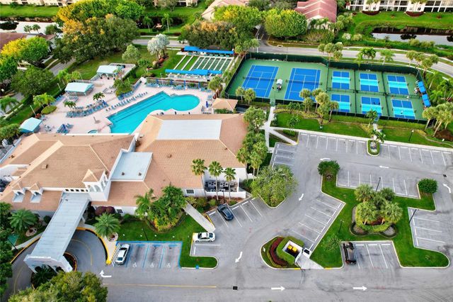 5219 Europa Drive G, Boynton Beach, FL 33437