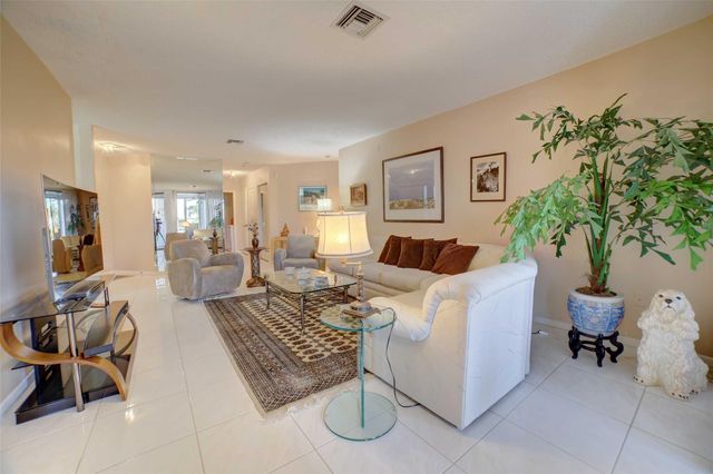 5219 Europa Drive G, Boynton Beach, FL 33437