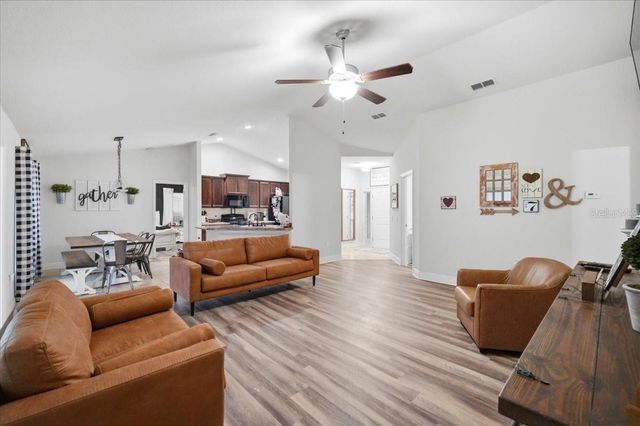 1593 LEMON AVENUE, Winter Haven, FL 33881