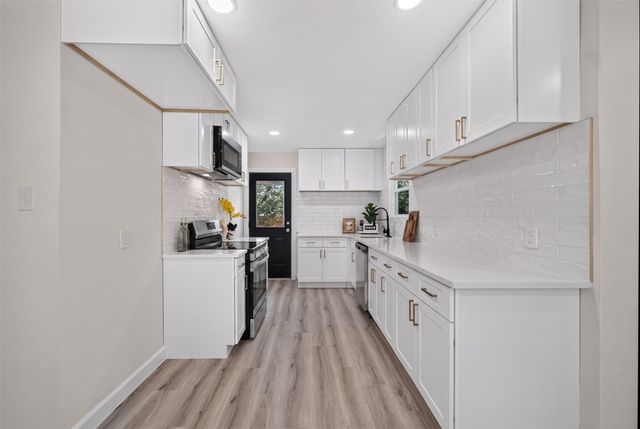 1110 Ryan Avenue, Carrollton, TX 75006