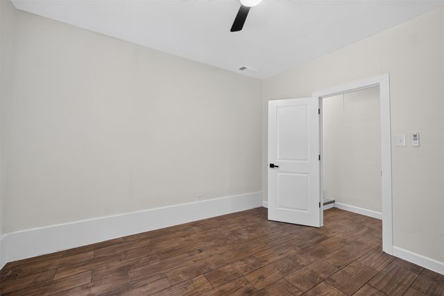 1110 Ryan Avenue, Carrollton, TX 75006