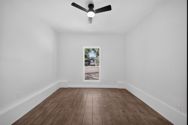 1110 Ryan Avenue, Carrollton, TX 75006