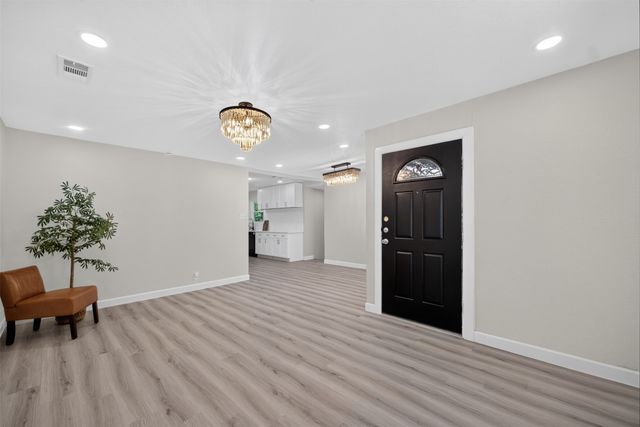 1110 Ryan Avenue, Carrollton, TX 75006