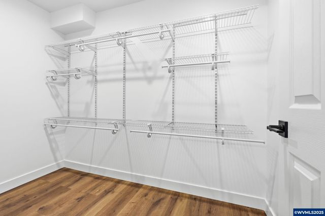 400 Church St, Amity, OR 97101