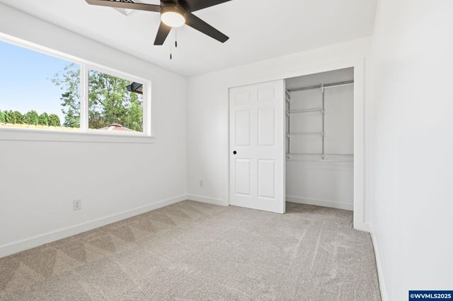 400 Church St, Amity, OR 97101