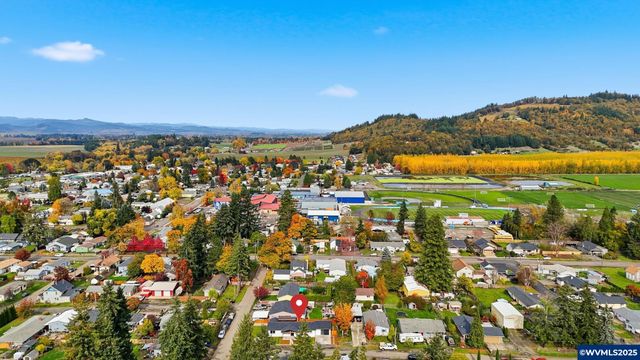 400 Church St, Amity, OR 97101