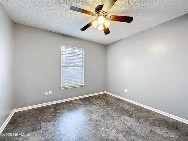 3020 GOLDEN POND Boulevard, Orange Park, FL 32073