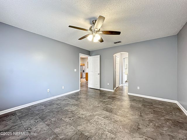 3020 GOLDEN POND Boulevard, Orange Park, FL 32073