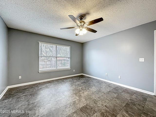 3020 GOLDEN POND Boulevard, Orange Park, FL 32073