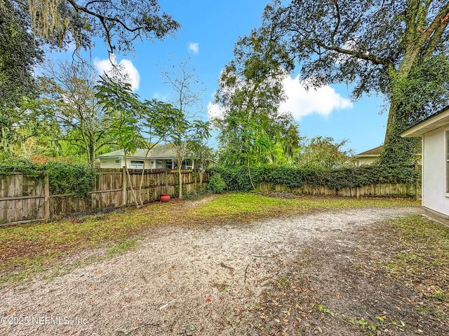 3020 GOLDEN POND Boulevard, Orange Park, FL 32073