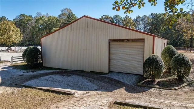 3055A Spring Hill Drive, Monroe, GA 30656