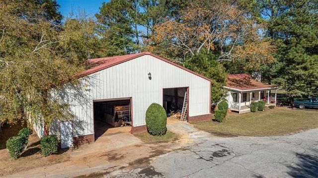 3055A Spring Hill Drive, Monroe, GA 30656