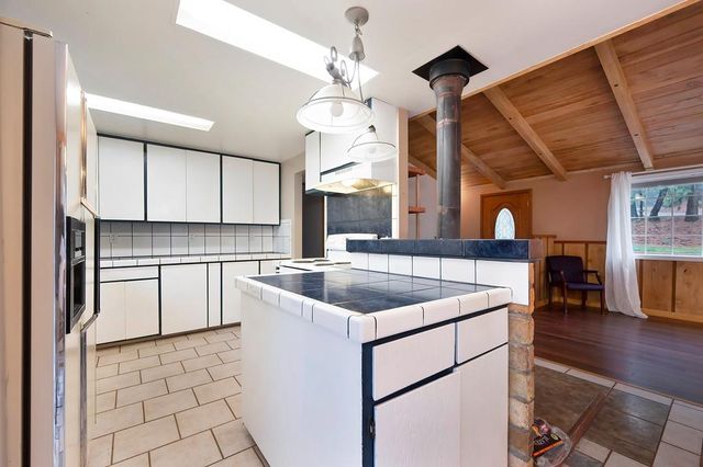 5045 Cedar Dr, Georgetown, CA 95634