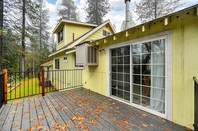 5045 Cedar Dr, Georgetown, CA 95634