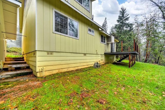 5045 Cedar Dr, Georgetown, CA 95634