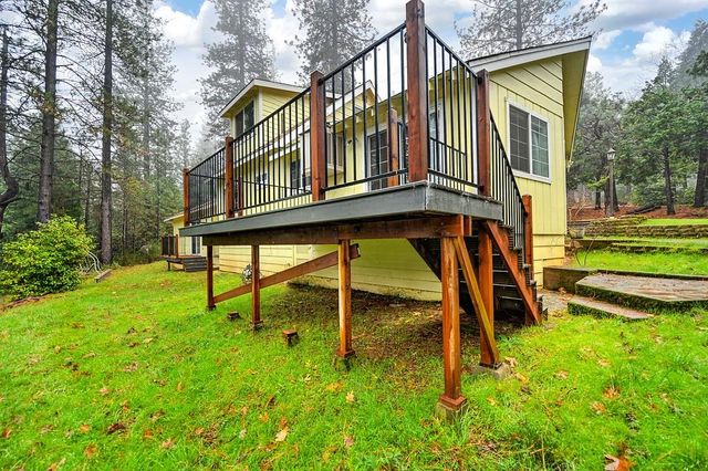 5045 Cedar Dr, Georgetown, CA 95634