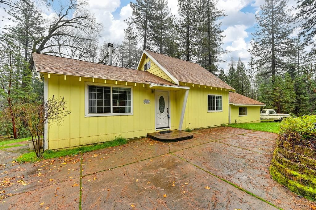 5045 Cedar Dr, Georgetown, CA 95634