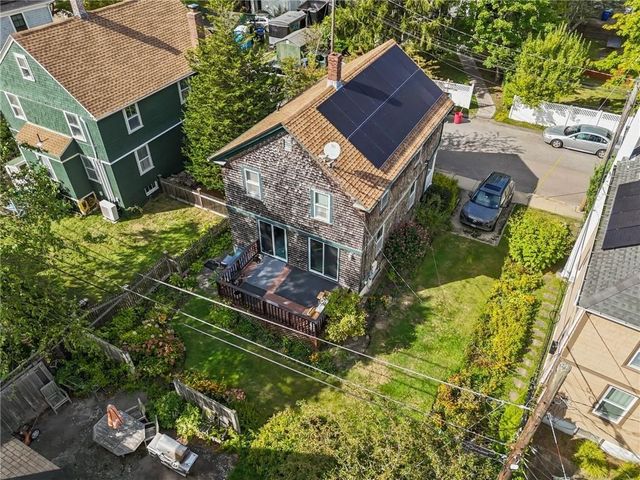 19 Slocum Street, Newport, RI 02840