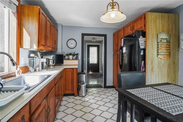 19 Slocum Street, Newport, RI 02840