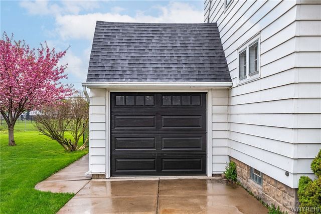 150 Woodridge Avenue, Cheektowaga, NY 14225