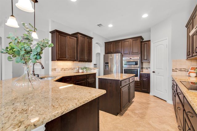 116 Mundelein Drive, Oak Point, TX 75068