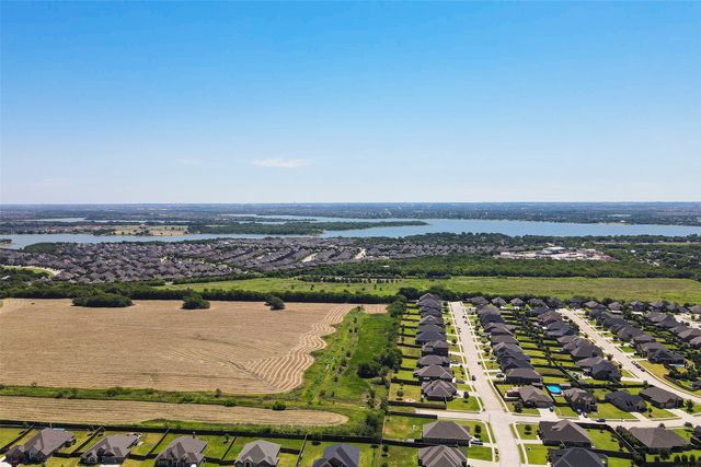 116 Mundelein Drive, Oak Point, TX 75068