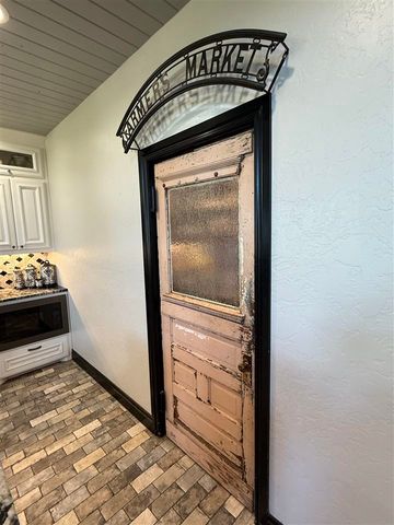 2380 NE 135th St, Lawton, OK 73507