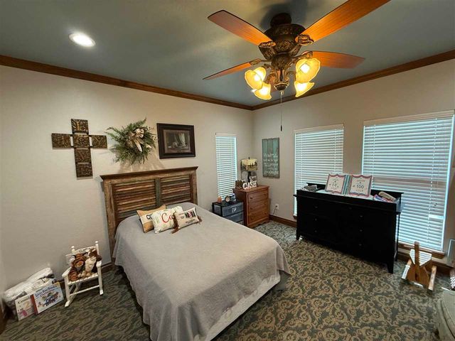 2380 NE 135th St, Lawton, OK 73507