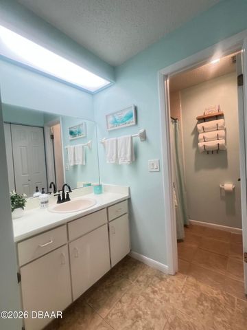 816 Stonybrook Circle, Port Orange, FL 32127