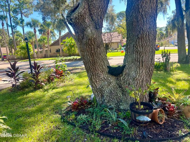 816 Stonybrook Circle, Port Orange, FL 32127