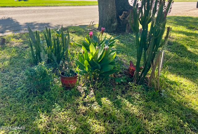 816 Stonybrook Circle, Port Orange, FL 32127