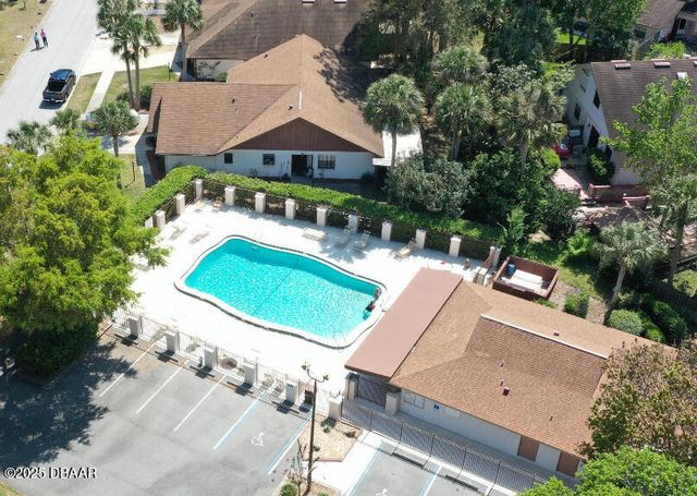 816 Stonybrook Circle, Port Orange, FL 32127