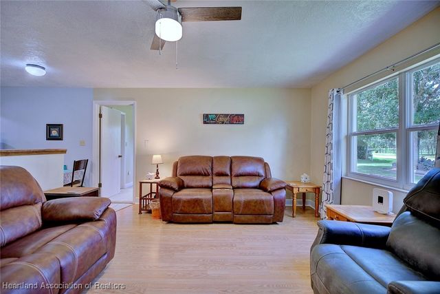 221 Boren Avenue, Lake Placid, FL 33852