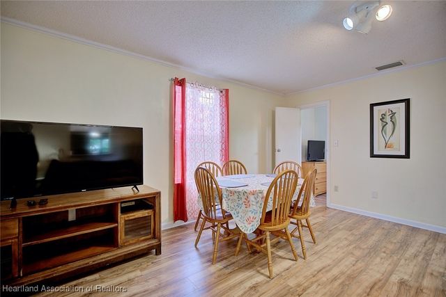 221 Boren Avenue, Lake Placid, FL 33852