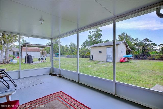 221 Boren Avenue, Lake Placid, FL 33852