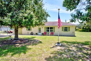 221 Boren Avenue, Lake Placid, FL 33852