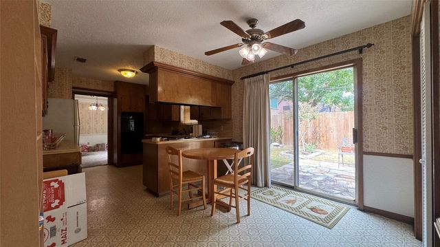 16418 Fox Crossing Lane, Spring, TX 77379