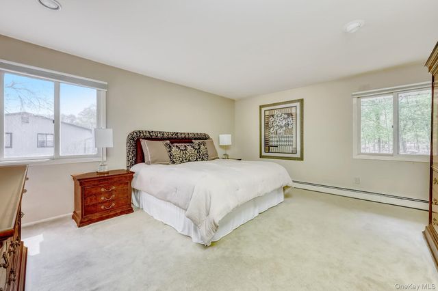 17 Brookline Way, New City, NY 10956