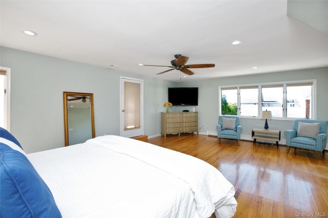 5 Kensington, Lido Beach, NY 11561