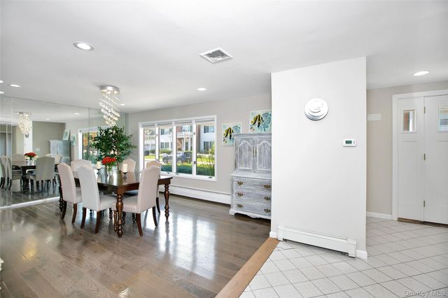 5 Kensington, Lido Beach, NY 11561