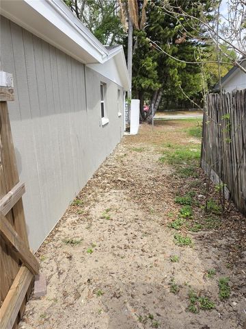 5440 RIDDLE ROAD, Holiday, FL 34690