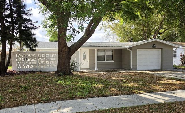 5440 RIDDLE ROAD, Holiday, FL 34690