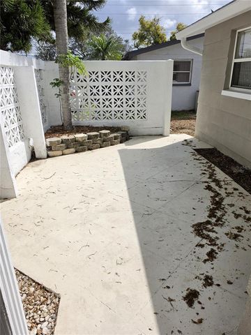 5440 RIDDLE ROAD, Holiday, FL 34690