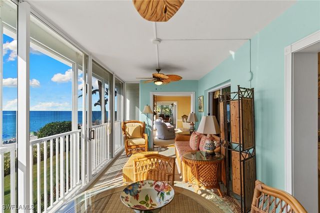 1285 Gulf Shore BLVD N 2B, Naples, FL 34102