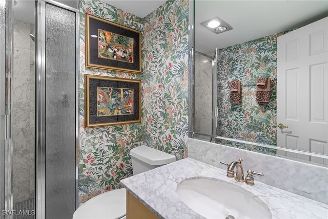 1285 Gulf Shore BLVD N 2B, Naples, FL 34102