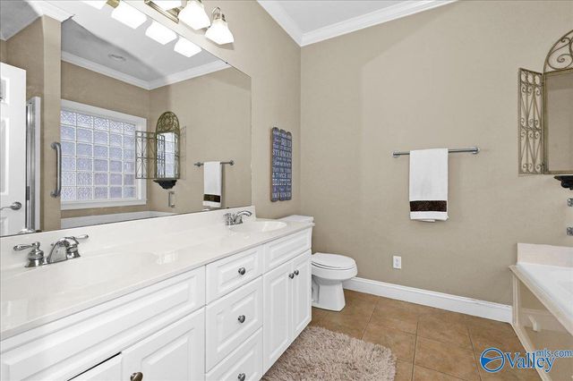 992 Tracey Lane, Decatur, AL 35603