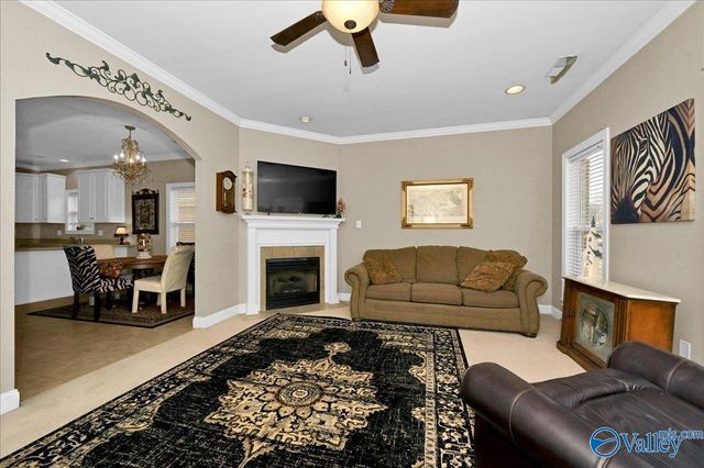 992 Tracey Lane, Decatur, AL 35603