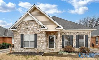 992 Tracey Lane, Decatur, AL 35603